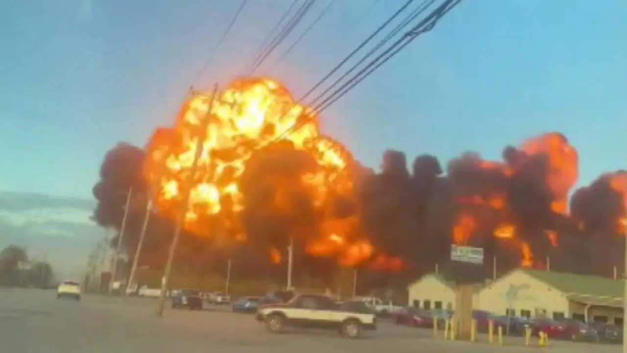 abdde ucak kazasi cok sayida olu ve yarali var l9ZWE1jX.jpg