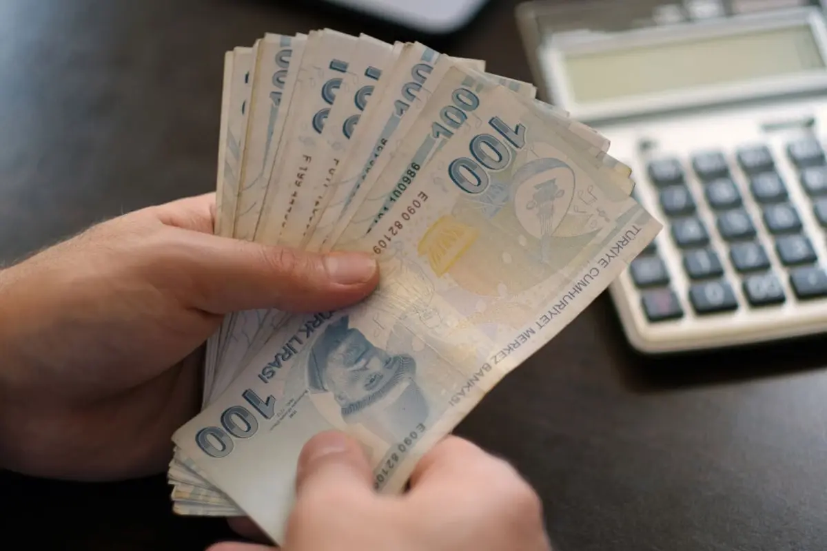 asgari ucret ne kadar olmali anketi yuzde 25lik kesim ayni rakami telaffuz etti dGindqFU.jpg