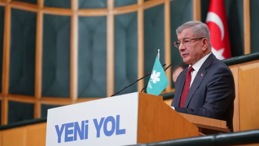 Davutoğlu’ndan Savaş Riskine Dikkat Çeken Açıklamalar