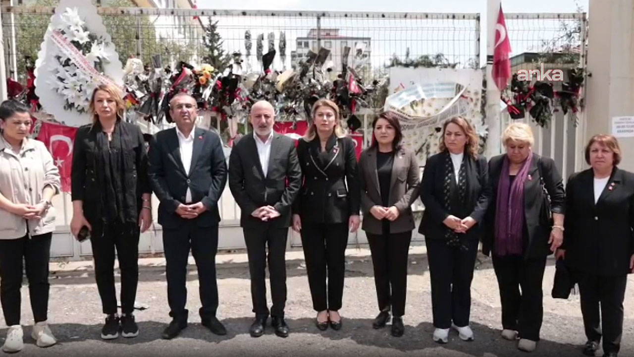 Kahramanmaraş’ta Acıların İzleri Sürüyor: CHP Heyeti Ailelerle Bir Araya Geldi